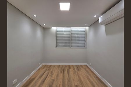 Apartamento à venda com 116m², 3 quartos e 1 vaga Apartamento à venda com 116m², 3 quartos e 1 vagaQuarto 2