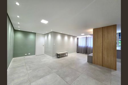 Sala de apartamento à venda com 3 quartos, 116m² em Chácara Itaim, São Paulo
