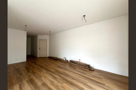 Apartamento para alugar com 123m², 4 quartos e 2 vagasSala
