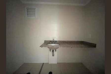 Apartamento para alugar com 123m², 4 quartos e 2 vagasBanheiro Corredor