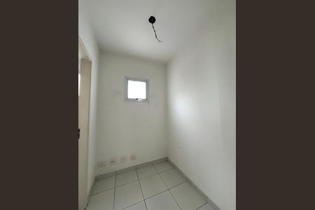 Apartamento para alugar com 123m², 4 quartos e 2 vagasQuarto de Serviço
