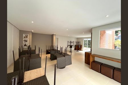 Apartamento para alugar com 123m², 4 quartos e 2 vagasÁrea comum - Salão de festas