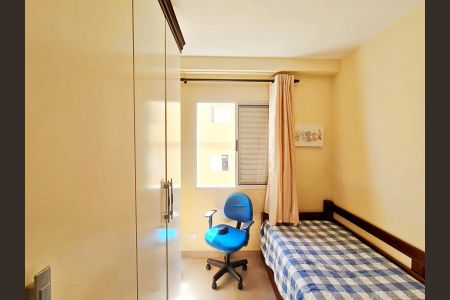 Apartamento à venda com 66m², 2 quartos e 1 vagaQuarto 2