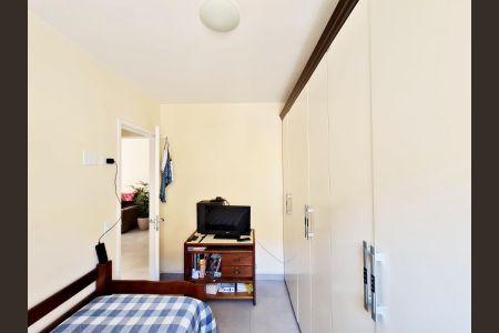 Apartamento à venda com 66m², 2 quartos e 1 vagaQuarto 2