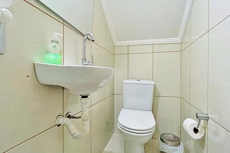 Casa à venda com 117m², 2 quartos e 1 vagaLavabo