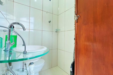 Casa à venda com 117m², 2 quartos e 1 vagaBanheiro da Suíte