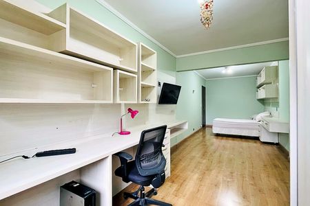 Casa à venda com 117m², 2 quartos e 1 vagaQuarto