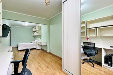 Casa à venda com 117m², 2 quartos e 1 vagaQuarto