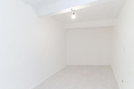 Casa de condomínio para alugar com 50m², 1 quarto e sem vaga Casa de condomínio para alugar com 50m², 1 quarto e sem vagaQuarto