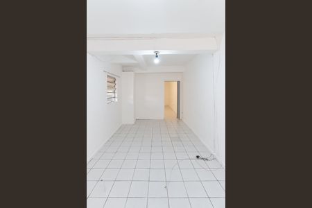 Casa de condomínio para alugar com 50m², 1 quarto e sem vaga Casa de condomínio para alugar com 50m², 1 quarto e sem vagaSala
