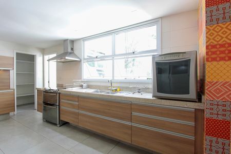 Apartamento à venda com 400m², 3 quartos e 4 vagasCozinha