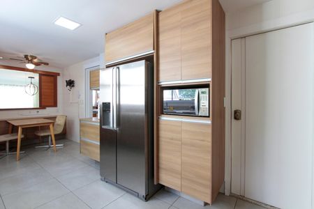 Apartamento à venda com 400m², 3 quartos e 4 vagasCozinha