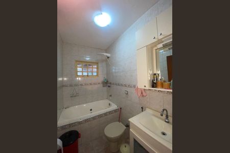 Casa à venda com 264m², 5 quartos e 3 vagasBanheiro