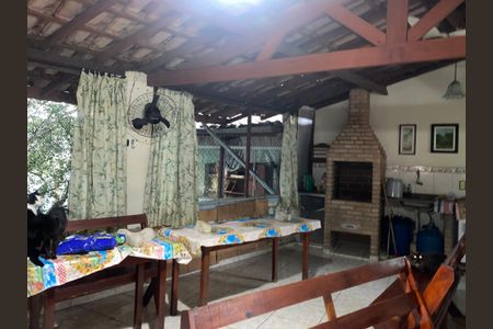 Casa à venda com 264m², 5 quartos e 3 vagasÁrea Gourmet