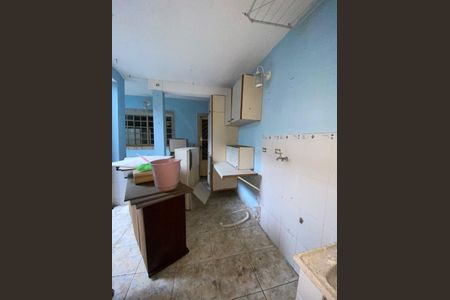 Casa à venda com 264m², 5 quartos e 3 vagasÁrea de Serviço 3