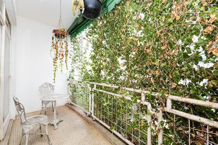Apartamento à venda com 146m², 3 quartos e sem vagaVaranda