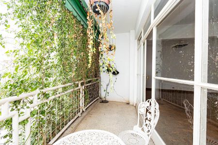 Apartamento à venda com 146m², 3 quartos e sem vagaVaranda