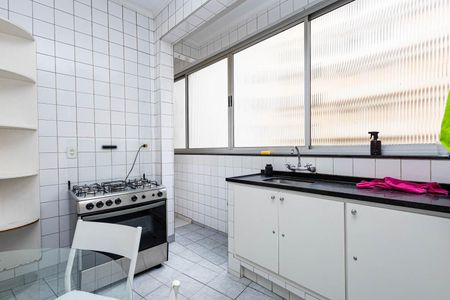 Apartamento à venda com 146m², 3 quartos e sem vagaCozinha