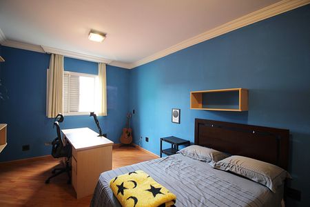 Casa à venda com 302m², 4 quartos e 3 vagasQuarto 3