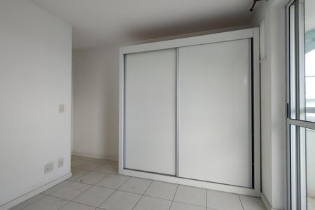 Apartamento à venda com 77m², 2 quartos e 1 vaga Apartamento à venda com 77m², 2 quartos e 1 vagaQuarto 1 - Suíte
