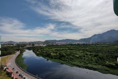 Apartamento à venda com 77m², 2 quartos e 1 vaga Apartamento à venda com 77m², 2 quartos e 1 vagaVista