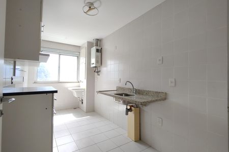 Apartamento à venda com 77m², 2 quartos e 1 vaga Apartamento à venda com 77m², 2 quartos e 1 vagaCozinha - Armários