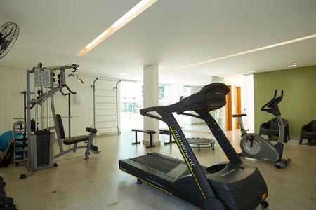 Apartamento à venda com 70m², 2 quartos e 2 vagasÁrea comum - Academia