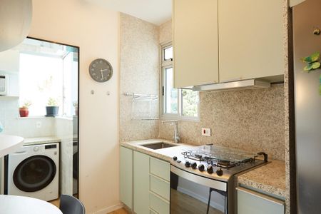 Apartamento à venda com 70m², 2 quartos e 2 vagasCozinha