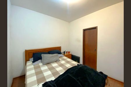 Apartamento à venda com 75m², 3 quartos e 2 vagas Apartamento à venda com 75m², 3 quartos e 2 vagasSuite