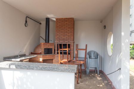 Apartamento para alugar com 44m², 2 quartos e 1 vaga Apartamento para alugar com 44m², 2 quartos e 1 vagaÁrea comum - Churrasqueira