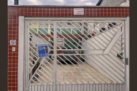 Casa à venda com 88m², 2 quartos e 2 vagas Casa à venda com 88m², 2 quartos e 2 vagasFachada