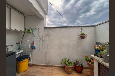 Casa à venda com 88m², 2 quartos e 2 vagas Casa à venda com 88m², 2 quartos e 2 vagasÁrea de Serviço