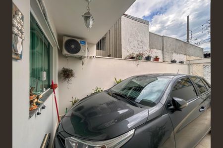 Casa à venda com 88m², 2 quartos e 2 vagas Casa à venda com 88m², 2 quartos e 2 vagasGaragem