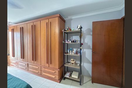 Casa à venda com 88m², 2 quartos e 2 vagas Casa à venda com 88m², 2 quartos e 2 vagasSuíte 2