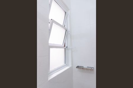 Apartamento à venda com 47m², 1 quarto e sem vaga Apartamento à venda com 47m², 1 quarto e sem vagaDetalhe do banheiro
