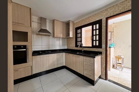 Casa para alugar com 50m², 1 quarto e sem vaga Casa para alugar com 50m², 1 quarto e sem vagaCozinha