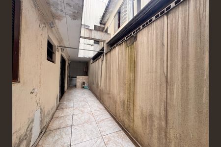 Casa para alugar com 50m², 1 quarto e sem vaga Casa para alugar com 50m², 1 quarto e sem vagaQuintal