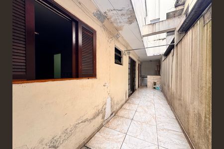 Casa para alugar com 50m², 1 quarto e sem vaga Casa para alugar com 50m², 1 quarto e sem vagaQuintal