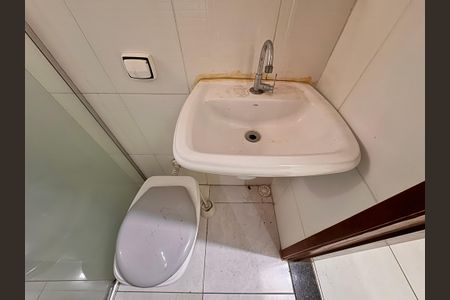 Casa para alugar com 50m², 1 quarto e sem vaga Casa para alugar com 50m², 1 quarto e sem vagaBanheiro