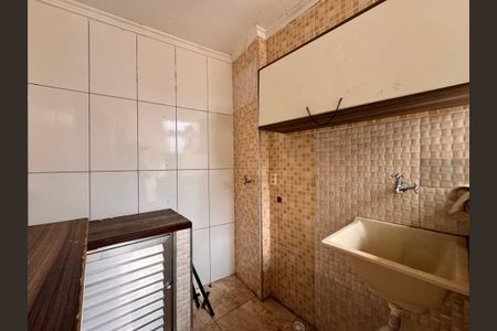 Casa para alugar com 50m², 1 quarto e sem vaga Casa para alugar com 50m², 1 quarto e sem vagaLavanderia