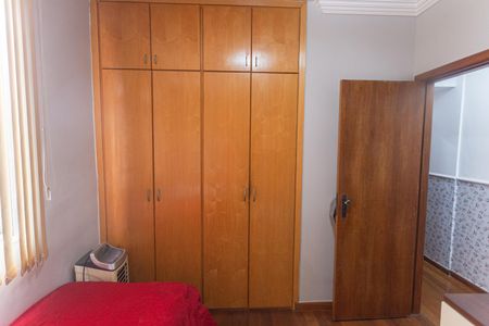 Apartamento à venda com 96m², 3 quartos e 2 vagasArmário do Quarto 2