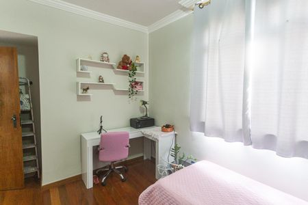 Apartamento à venda com 96m², 3 quartos e 2 vagasQuarto 3