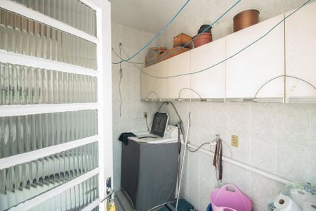 Casa à venda com 350m², 3 quartos e 2 vagasÁrea de Serviço