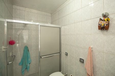 Casa à venda com 350m², 3 quartos e 2 vagasBanheiro 4