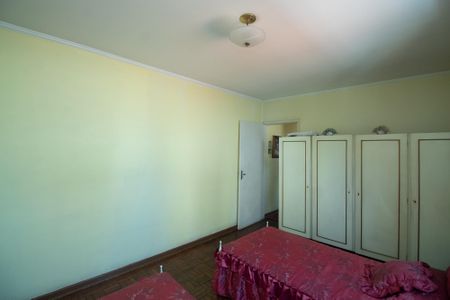 Casa à venda com 350m², 3 quartos e 2 vagasQuarto 2