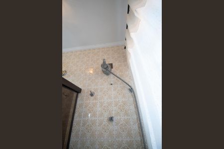 Casa à venda com 350m², 3 quartos e 2 vagasBanheiro 3