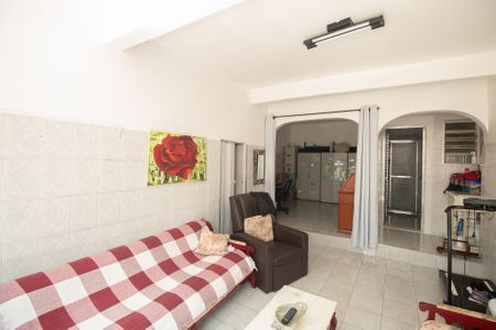 Casa à venda com 350m², 3 quartos e 2 vagasSala 2