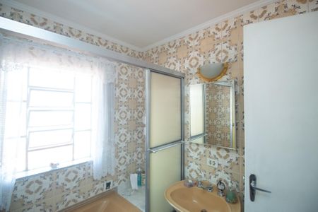 Casa à venda com 350m², 3 quartos e 2 vagasBanheiro 2