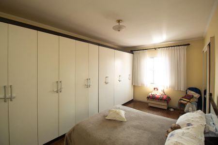 Casa à venda com 350m², 3 quartos e 2 vagasQuarto 1