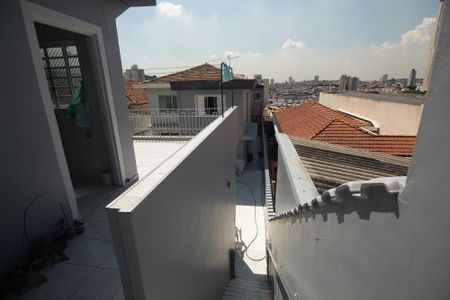 Casa à venda com 350m², 3 quartos e 2 vagasEscada